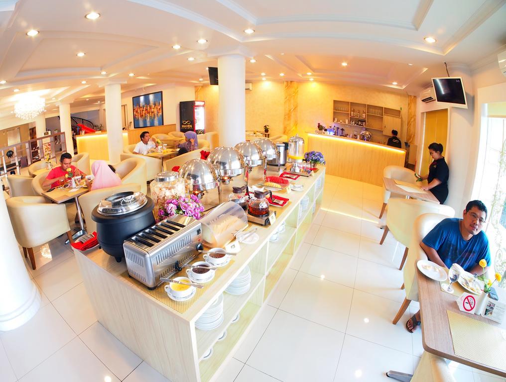 Maven Fatmawati Hotel Jakarta Extérieur photo