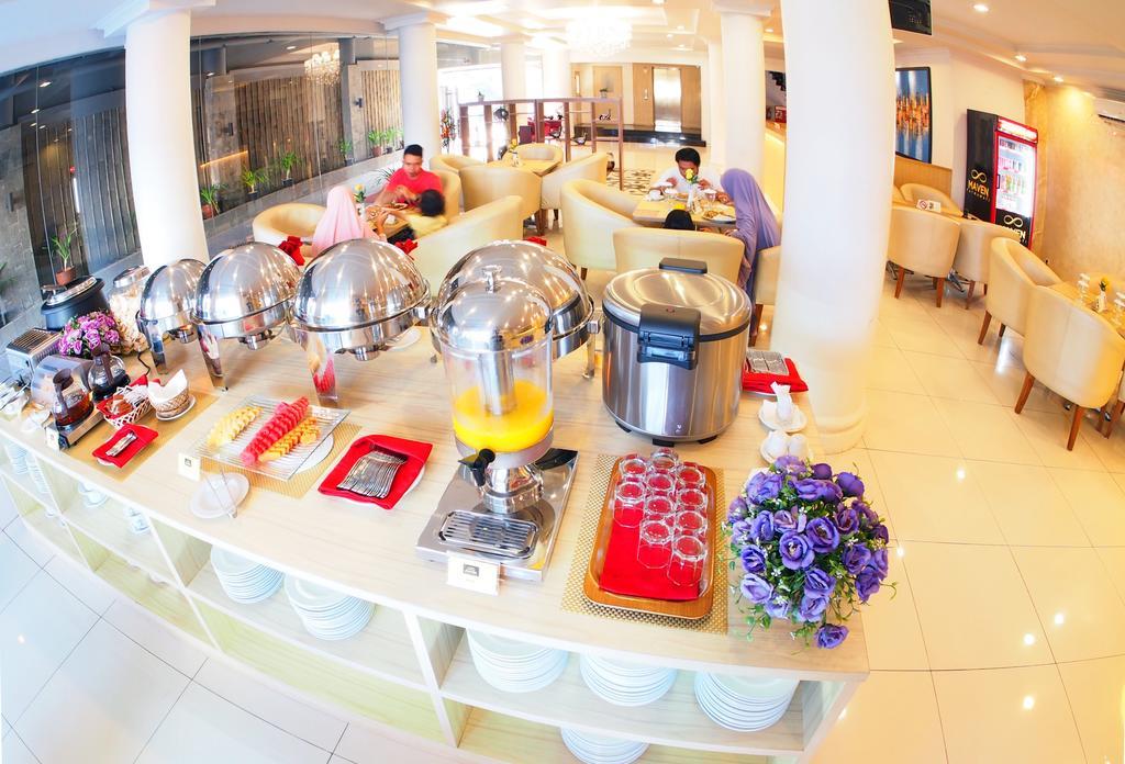 Maven Fatmawati Hotel Jakarta Extérieur photo