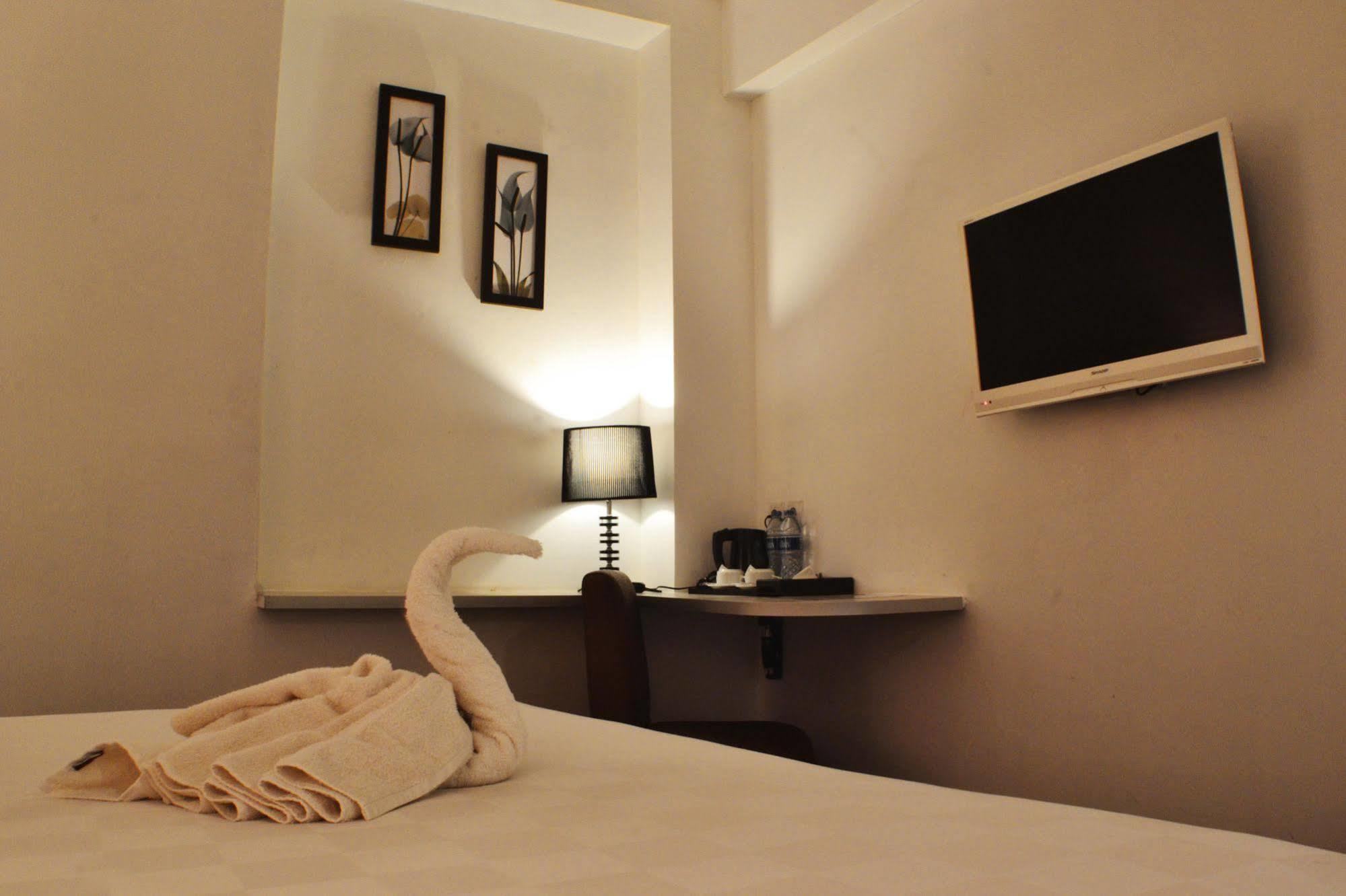 Maven Fatmawati Hotel Jakarta Extérieur photo