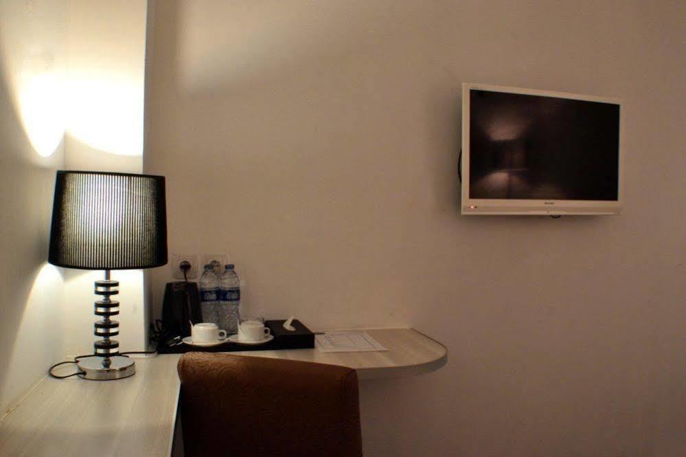 Maven Fatmawati Hotel Jakarta Extérieur photo